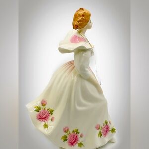 Royal Doulton figurine figure of the month November